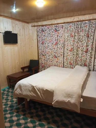 Deluxe Double room with mountain view