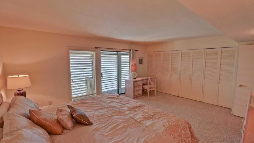 217 - 2 Br Condo