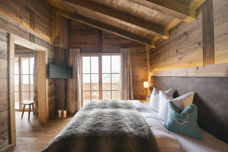 Deluxe Chalet with balcony