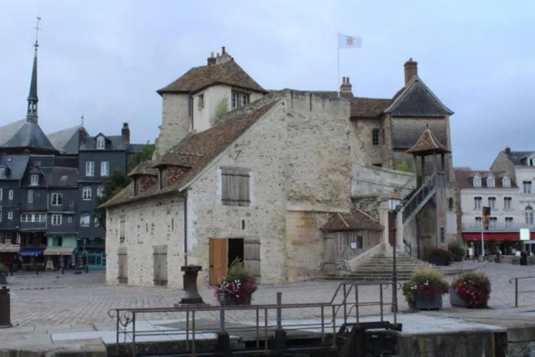 Les Glycines