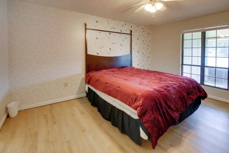 3 Mi to Afb: Wfh-friendly Hub in Warner Robins!