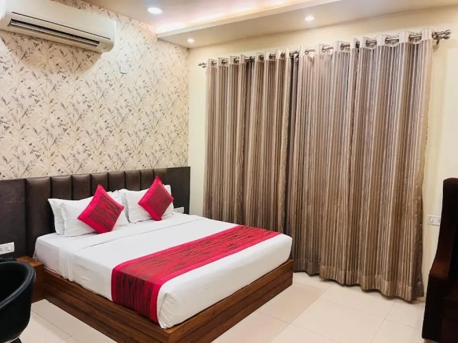 Superior room