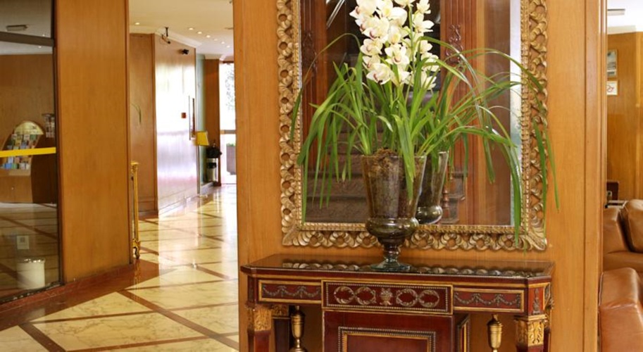 San Raphael HotelOver view