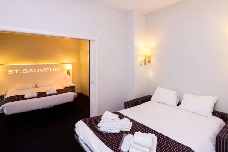 Classic Quadruple room