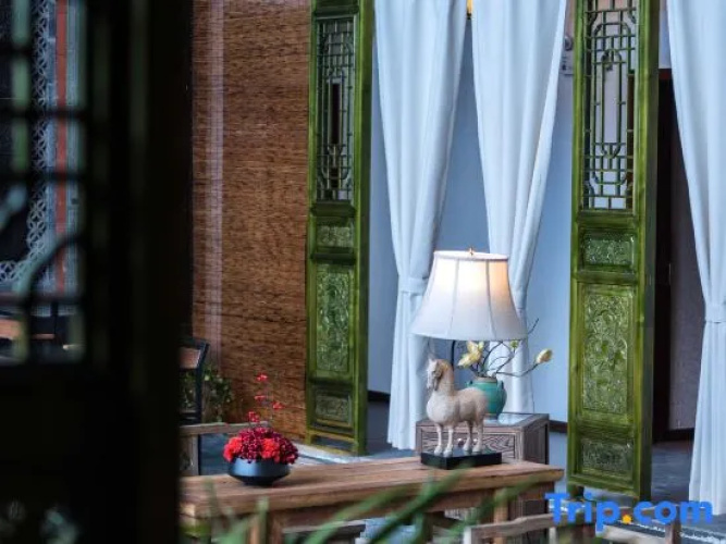 Moshe Gucheng Rongyuan Hostel