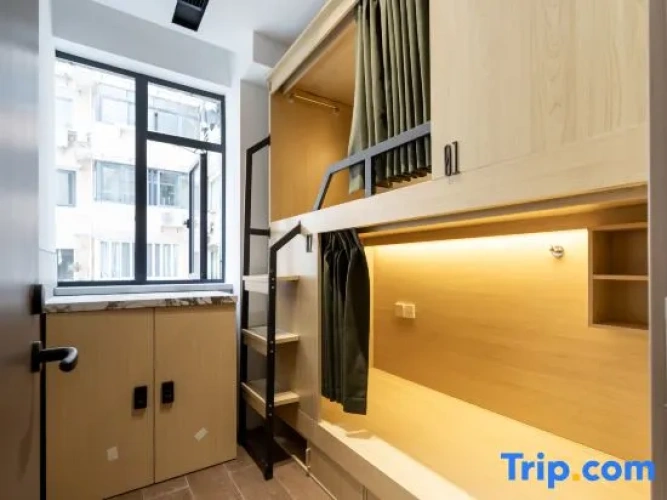 Bed in Dorm (female dorm)