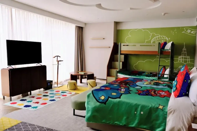 1 Bedroom Family Suite