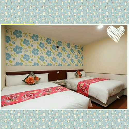 Happy Holiday Hotel