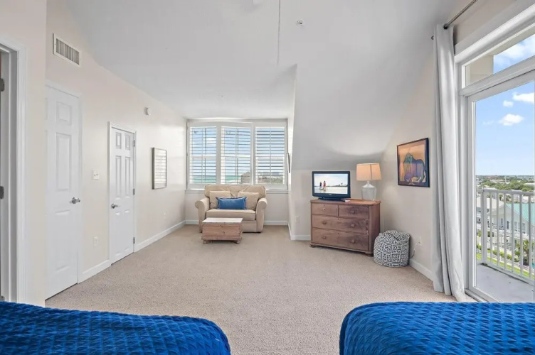 Inn at Crystal Beach 611