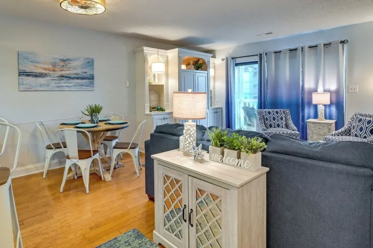 Ocean Access & Balcony: Surfside Beach Condo