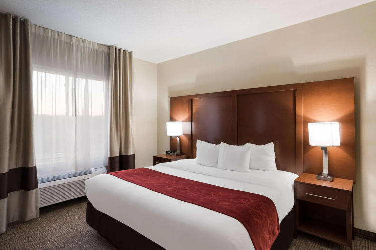 Comfort Suites Suffolk - Chesapeake