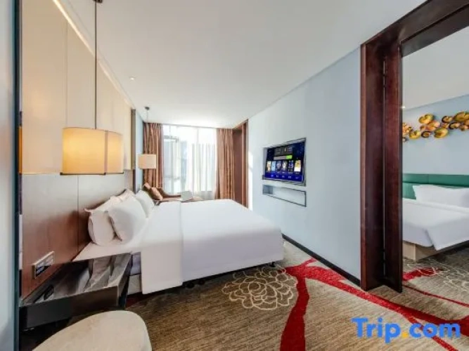 Deluxe Family Suite