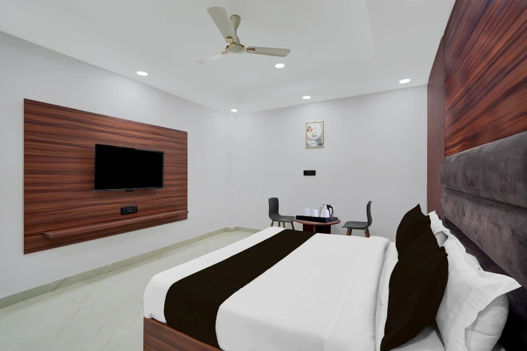 Classic Triple room