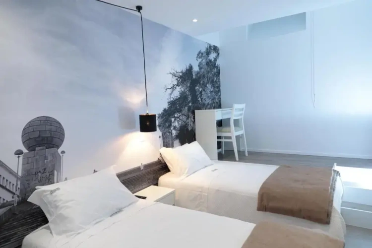 Standard Twin room