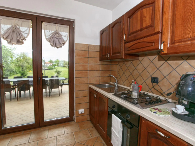 Peaceful Villa in Montefiascone with Bubble Bath