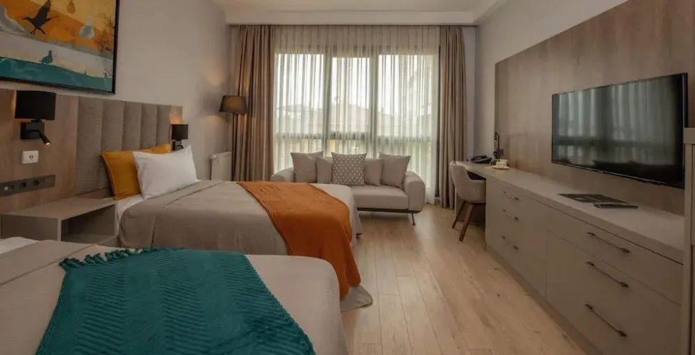 Antwell Suites & Residence