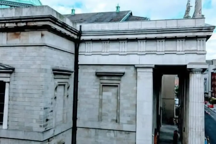 Metrostays - O'Connell Street 84-2
