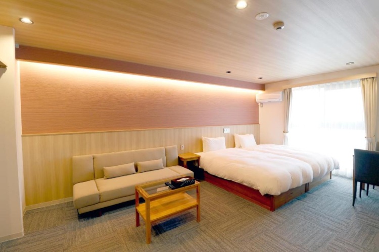 Deluxe Family room