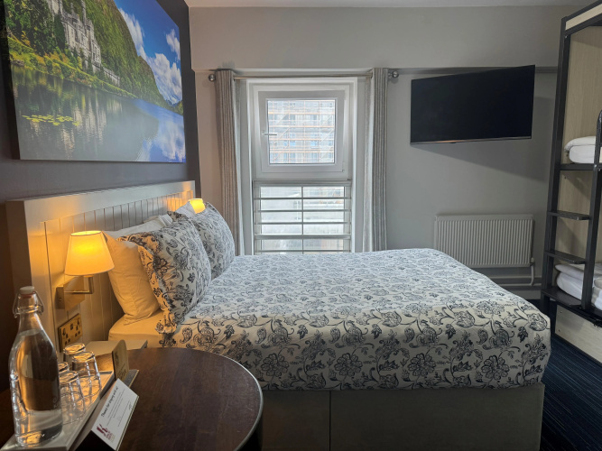 Kinlay Hostel Eyre Square - Best Hostel in Ireland