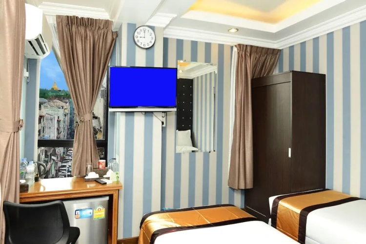 Deluxe Double room with view