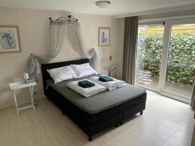 2 Bedrooms Chalet
