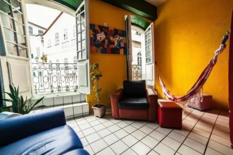 Hostel Cores Do Pelo