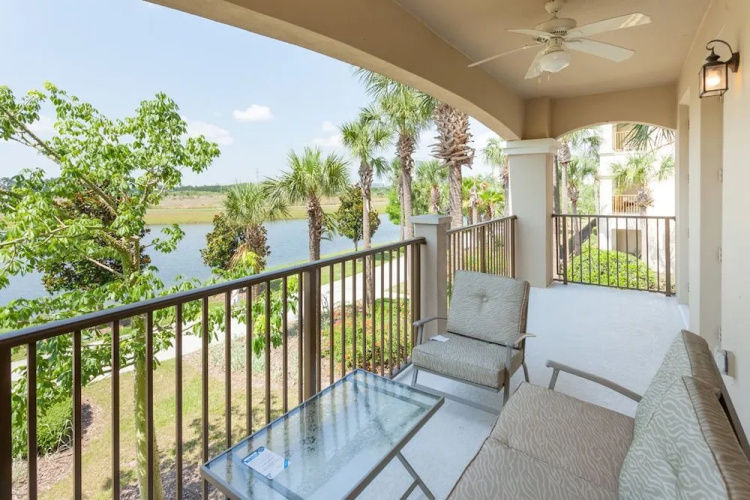 3 Bed 2 Bath Premium l 1005