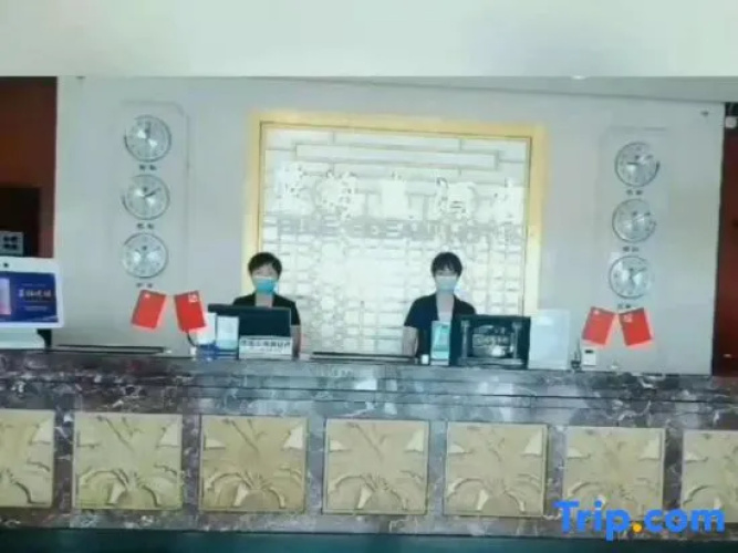 Blue Ocean Hotel