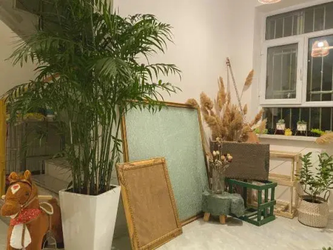 Yining Yueye Homestay