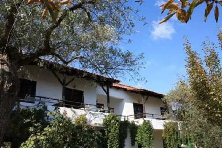 Doreta Studios