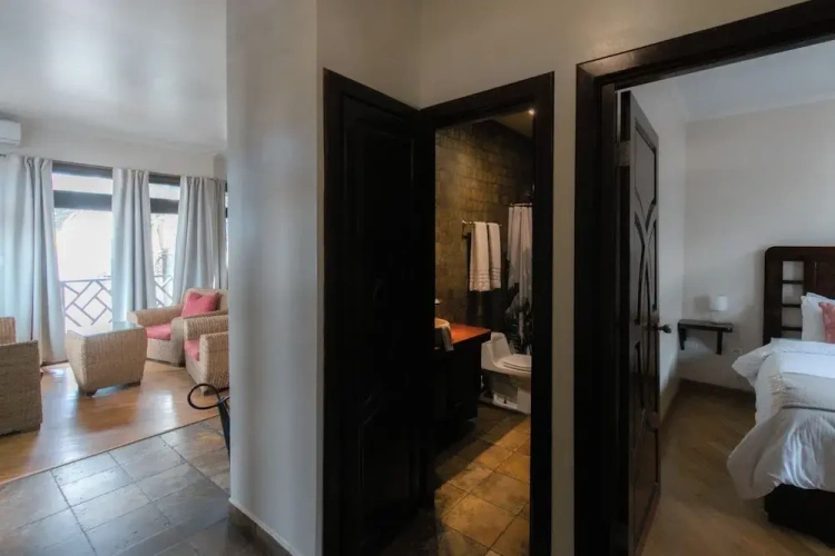 1 Bedroom Luxury Suite with balcony and with sea view