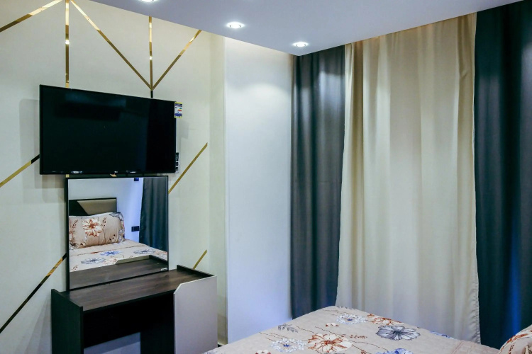 Comtemporary Apartment in Cairo's City Centre