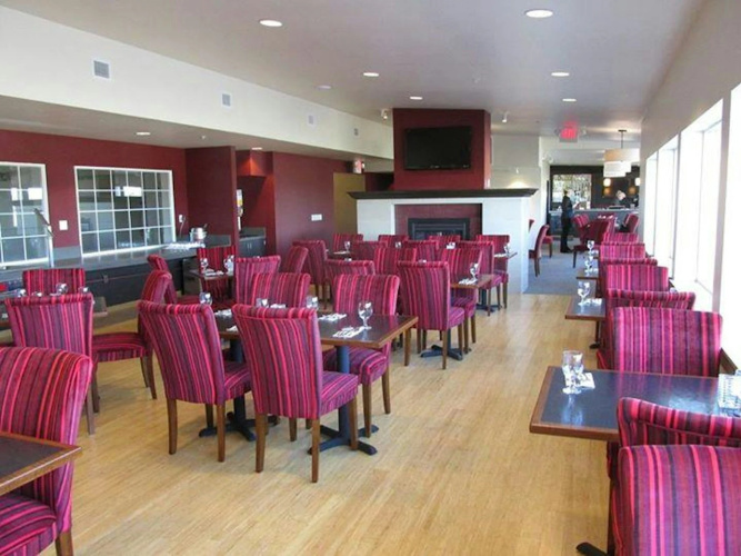 Coast Hilltop Inn photo 28