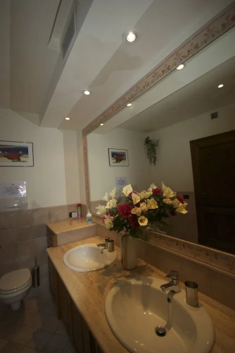 2 Bedrooms Suite with balcony