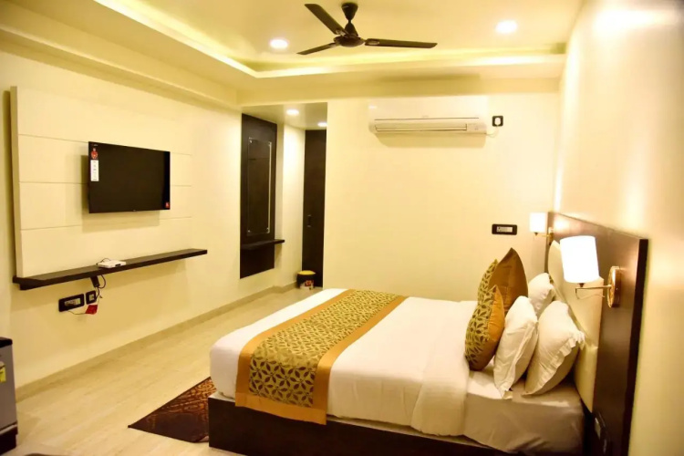 Hotel Vinayak