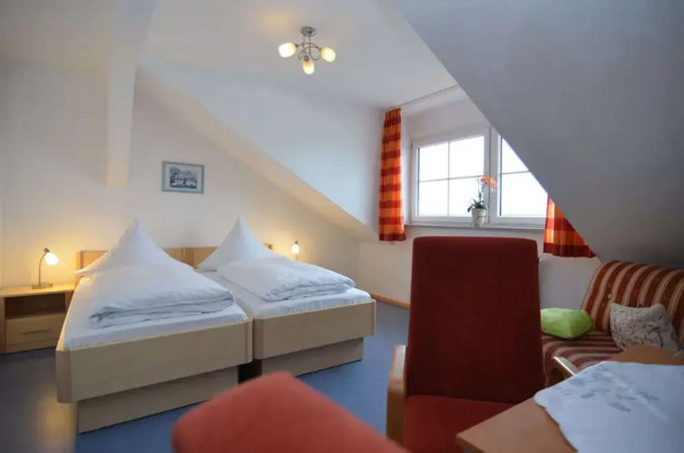 Wohnung in Rotthalmunster mit Garten
