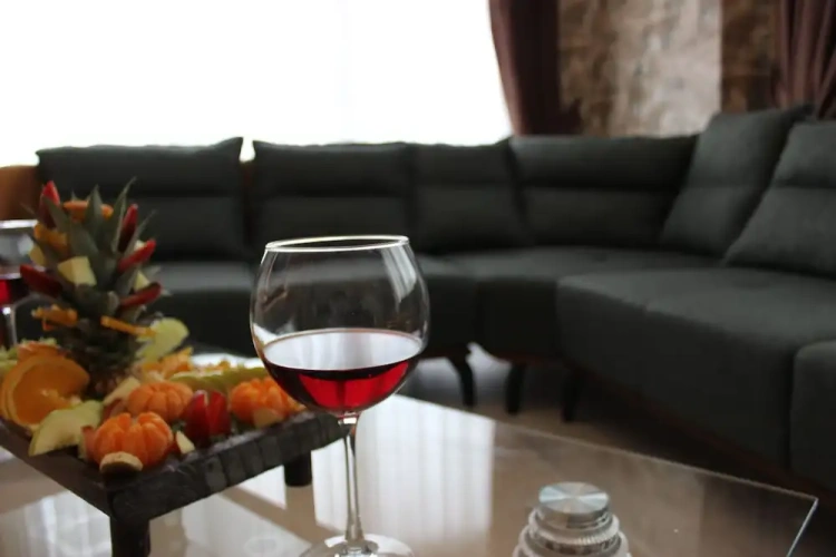 2 Bedrooms Luxury Apartment