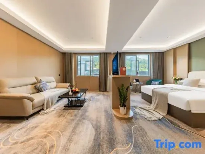 Double Suite