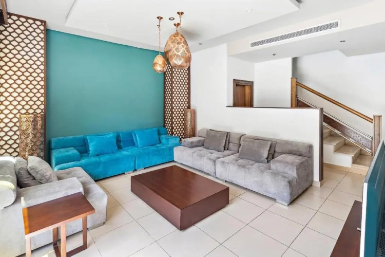 3 Bedrooms Villa with city view