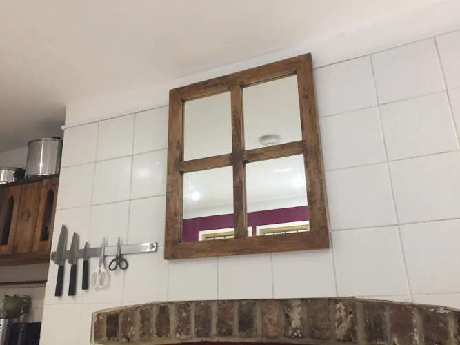 2 Bedroom Central Brighton Apartment