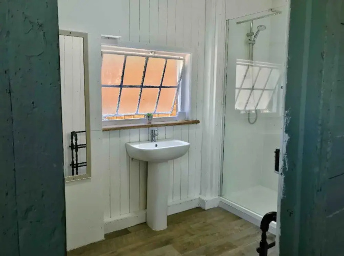Manor House Mews - Rustic Stable Conversion