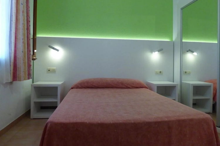 Hotel Y Bungalows Ar Galetamar