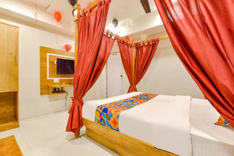Apollo Hotel