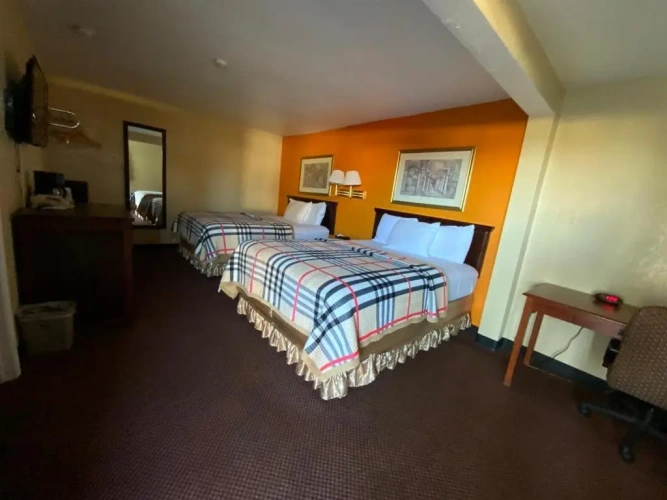 Standard Quadruple room