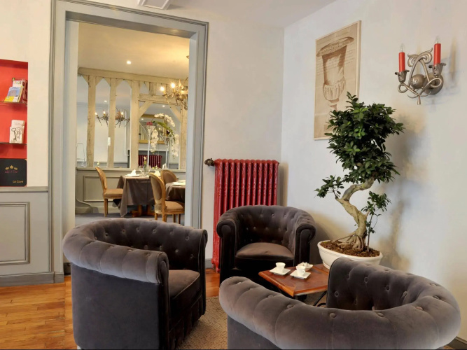 Logis Hotel Restaurant Les 3 Rois