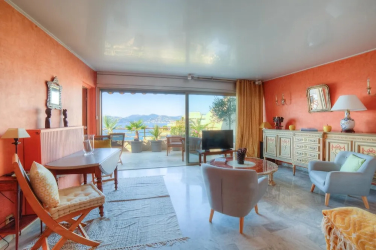 Le Cygne Apartment 1