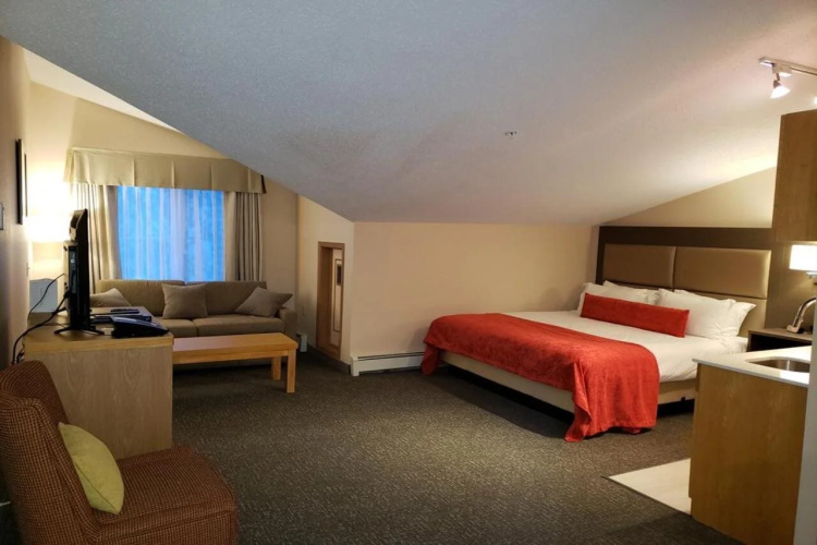 Sun Peaks Lodge