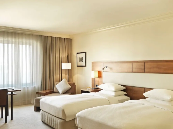 Club Access Twin room