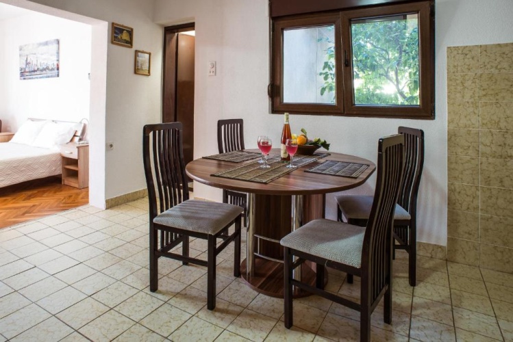 1 Bedroom Apartment with balcony and with sea view