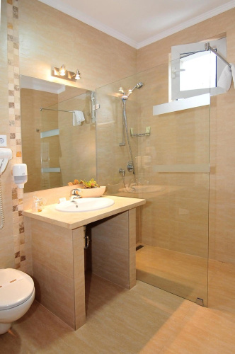 Hotel Confort